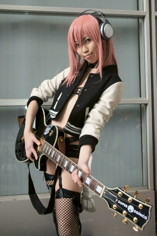 眼痛是眼病的常见症状 家庭急救的办法_P